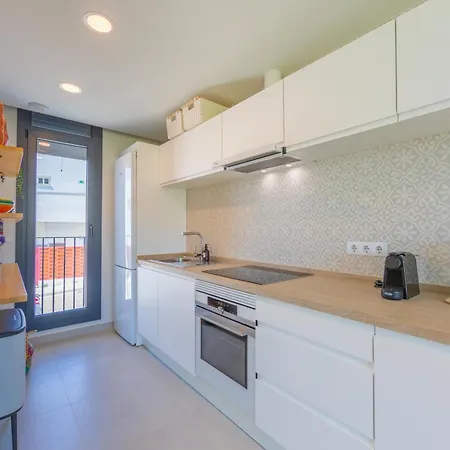 Apartment Comfort, Space, Terraces & Great Views *