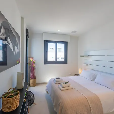 Comfort, Space, Terraces & Great Views Apartment *