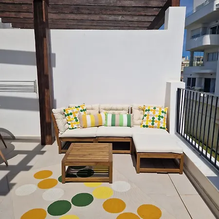 Comfort, Space, Terraces & Great Views *