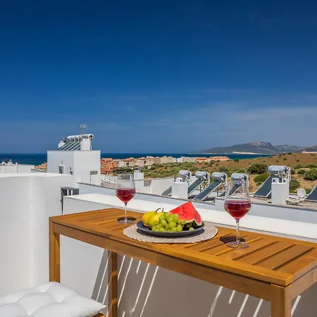 Comfort, Space, Terraces & Great Views Apartment *